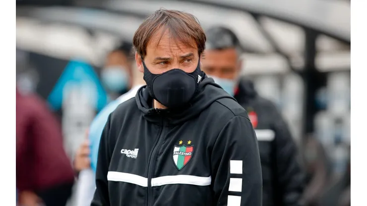 Coto Sierra sin anestesia le pega al fútbol chileno donde no importa el espectáculo.
