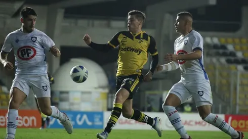 Coquimbo no puede contrarrestar y Huachipato avanza a los cuartos de final.