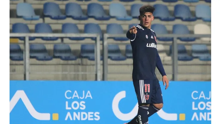 Brandon Cortés extendió su vínculo en Argentina.
