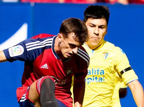 Alarcón saca de las casillas a su DT con expulsión en derrota del Cádiz