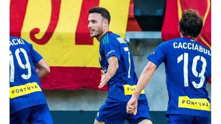 Ángelo Henríquez anotó su segundo tanto en Polonia
