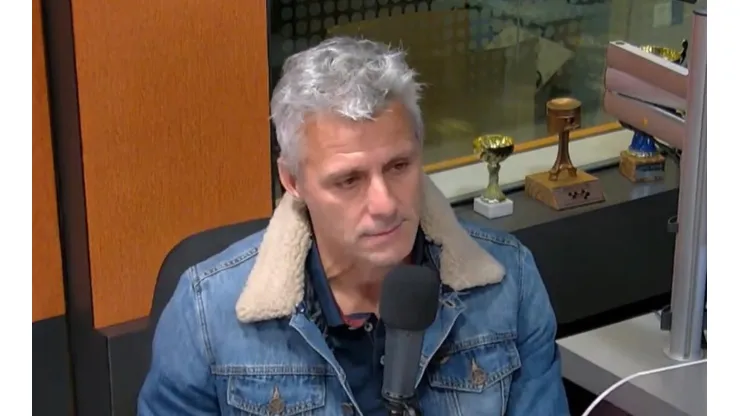 El comentarista asegura que el técnico está solo en este momento