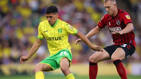 Marcelino Núñez fue titular en la victoria del Norwich City