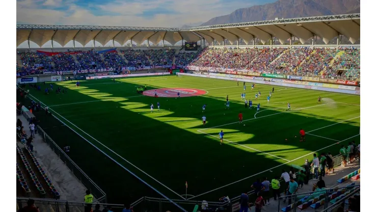 La U no se quiere mover de Santiago.