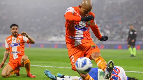 Alejandro Camargo piensa en golear a Universidad de Chile