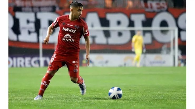 Nicolás Kun Guerra podría dejar el fútbol chileno para sumarse a un elenco importante del fútbol europeo como lo es el CSKA Moscú en Rusia.