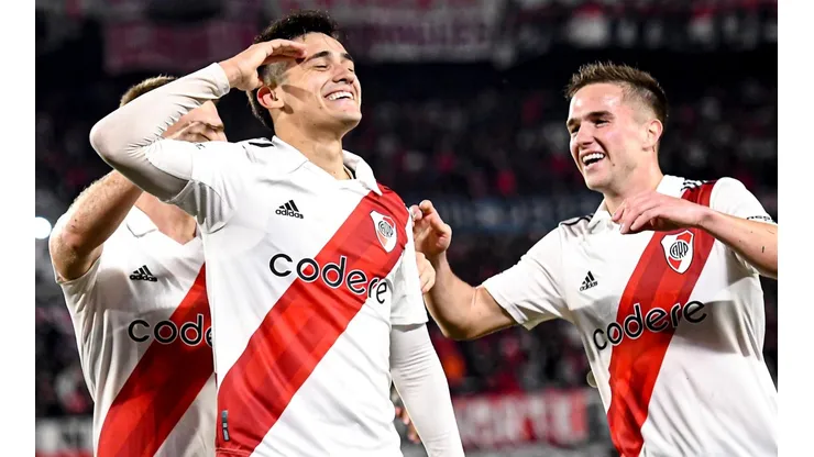 River Plate está a 7 puntos del líder, Atlético Tucumán.
