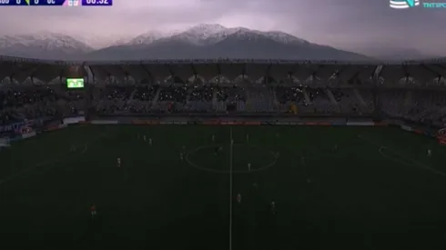 Ni un minuto se jugaba en el Bicentenario y la luz se cortó