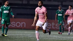 La UC dio el primer gran golpe en la serie ante Audax Italiano