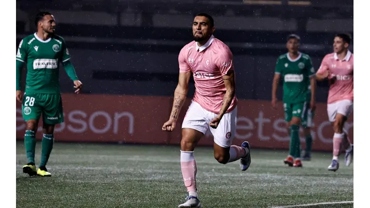 La UC dio el primer gran golpe en la serie ante Audax Italiano