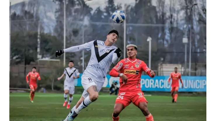 Loínos y bohemios no se hicieron daño en La Pintana