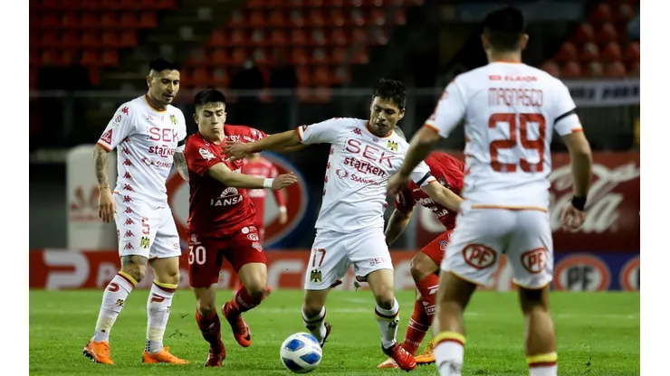 Ñublense se duerme con el corte de luz y deja escapar a Colo Colo.