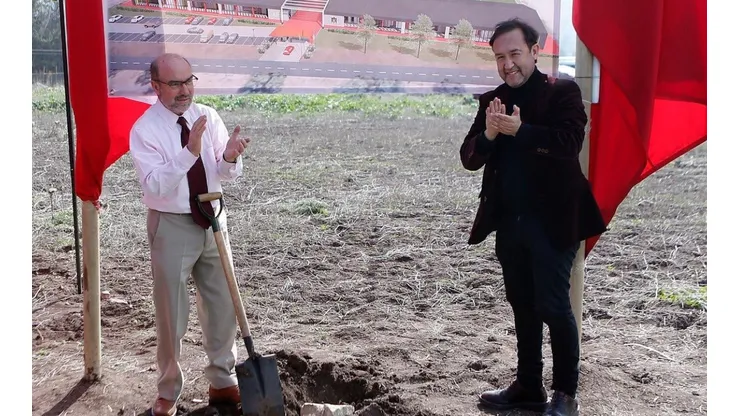 Unión pone la piedra que da el vamos a las obras de su nueva ciudad deportiva.