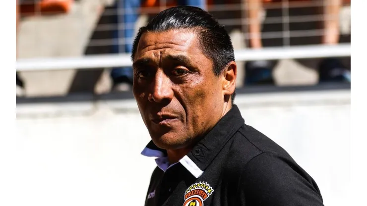 Kalule recordó anécdota en que fue golpeado por hinchas azules.