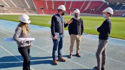 Universidad de Chile y sus dirigentes visitaron el Nacional para jugar el Clásico Universitario ante la UC