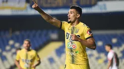 Arnaldo Castillo la rompe en la Primera B.