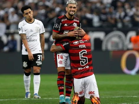 Arturo Vidal y Erick Pulgar tienen que luchar para jugar en el Flamengo