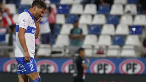 Germán Lanaro tiene complicado un espacio en la sobrepoblada zaga de la Universidad Católica