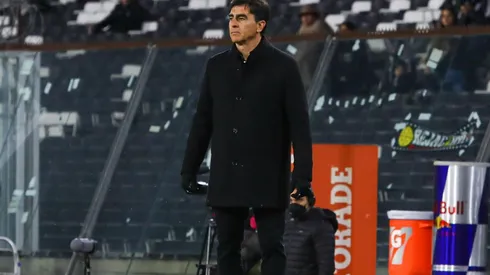 Quinteros se vuelve a molestar con los aforos reducidos para Colo Colo.