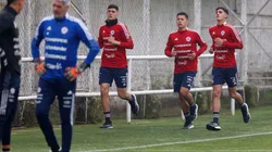Vicente Concha -izq- fue el único jugador de la Primera B que nominó Eduardo Berizzo para el microciclo de la Selección Chilena