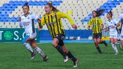 Fernández Vial femenino es el mejor equipo de región en el torneo