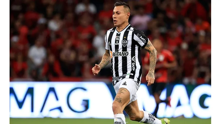 Eduardo Vargas es parte de la delantera del Mineiro