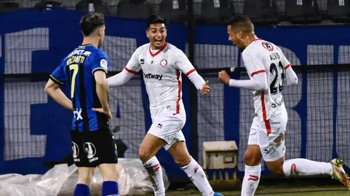 Los cementeros obtuvieron un triunfo vital ante Huachipato