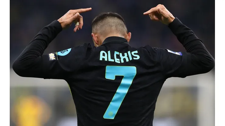 Alexis llevará su 7, muy probablemente, al Marsella de Francia.