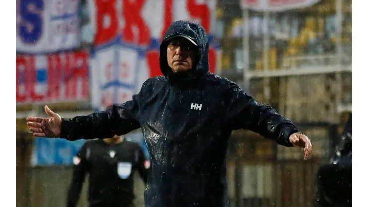 El técnico de la UC habló tras el compromiso frente a Everton