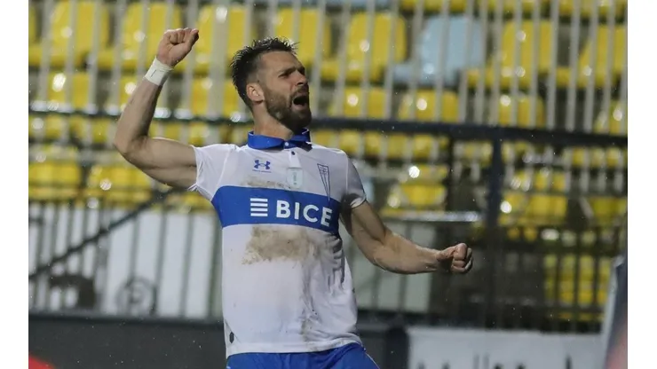 La UC rescató una igualdad en el final con gol del defensor uruguayo