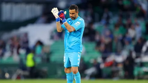 Claudio Bravo vivirá su tercera temporada en el Real Betis.