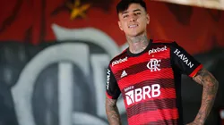 Erick Pulgar fue presentado en el Flamengo
