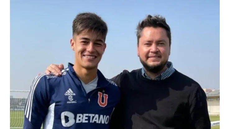 Clark invita a históricos de la U para levantar al plantel