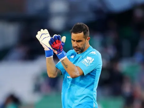 Betis destaca los tapadones de Claudio Bravo en la pretemporada