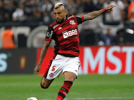 Vidal conquista a los hinchas del Flamengo durante el triunfo de Copa Libertadores