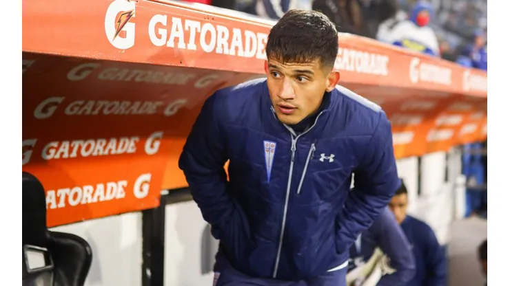 Asad le vuelve a dar un dolor de cabeza a la UC de Holan.