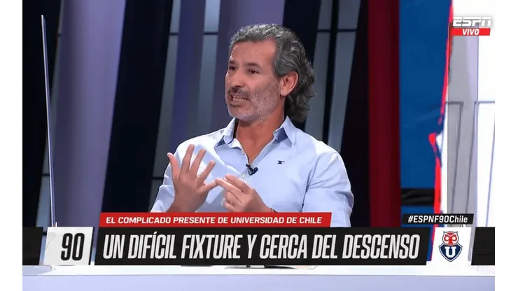 Poli no tiene piedad con jugadores de la U y deben asumir rol de equipo chico.