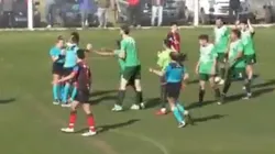 La jueza recibió un ataque por la espalda de parte de un jugador