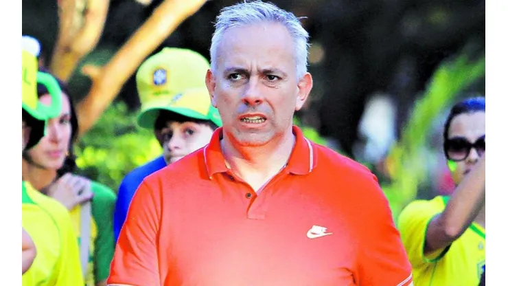 Fernando Felicevich sacó la voz y negó participación en la U.