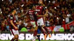Arturo Vidal fue figura en el triunfo del Flamengo
