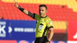 Piero Maza arbitrará el Superclásico del domingo.