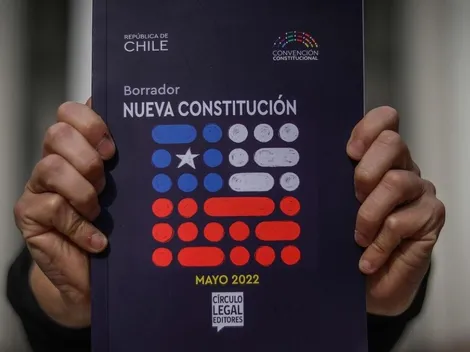 ¿Dónde puedo escuchar la propuesta de la Nueva Constitución?