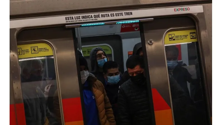 ¿A hora qué abre y cierra el Metro de Santiago el 27 de julio de 2022?