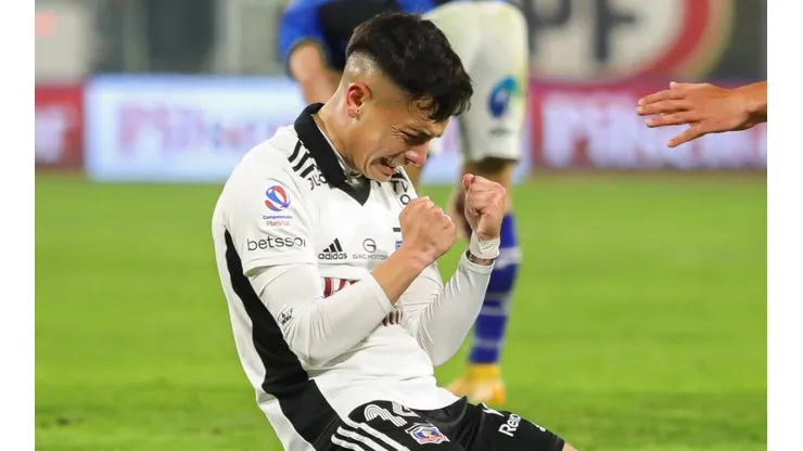 Zavala vivió un emotivo momento ante Huachipato.
