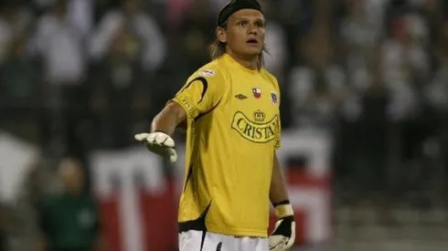 Cejas echa por el suelo su deseo de haberse retirado en Colo Colo.