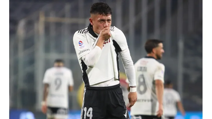 Zavala se emociona con su primer festejo en Colo Colo.