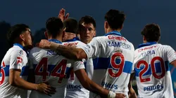 Ariel Holan prepara su formación para enfrentar a Palestino en San Carlos