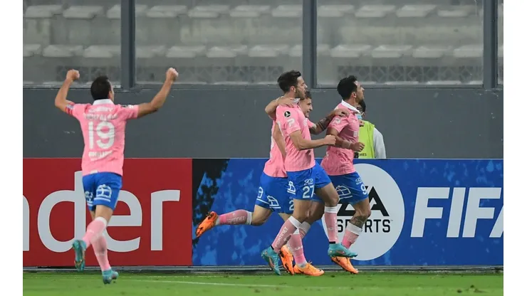 Universidad Católica vs Palestino por el Campeonato Nacional.