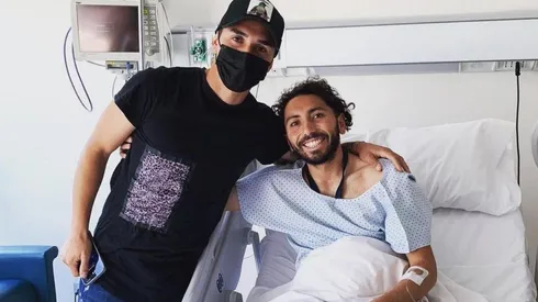 Cuevas es operado con éxito en UC y recibe una gran visita.