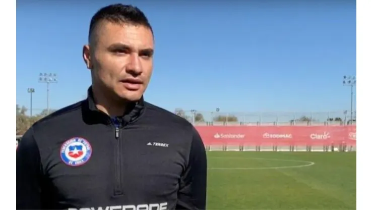 Cristóbal Campos habló sobre su estancia en La Roja